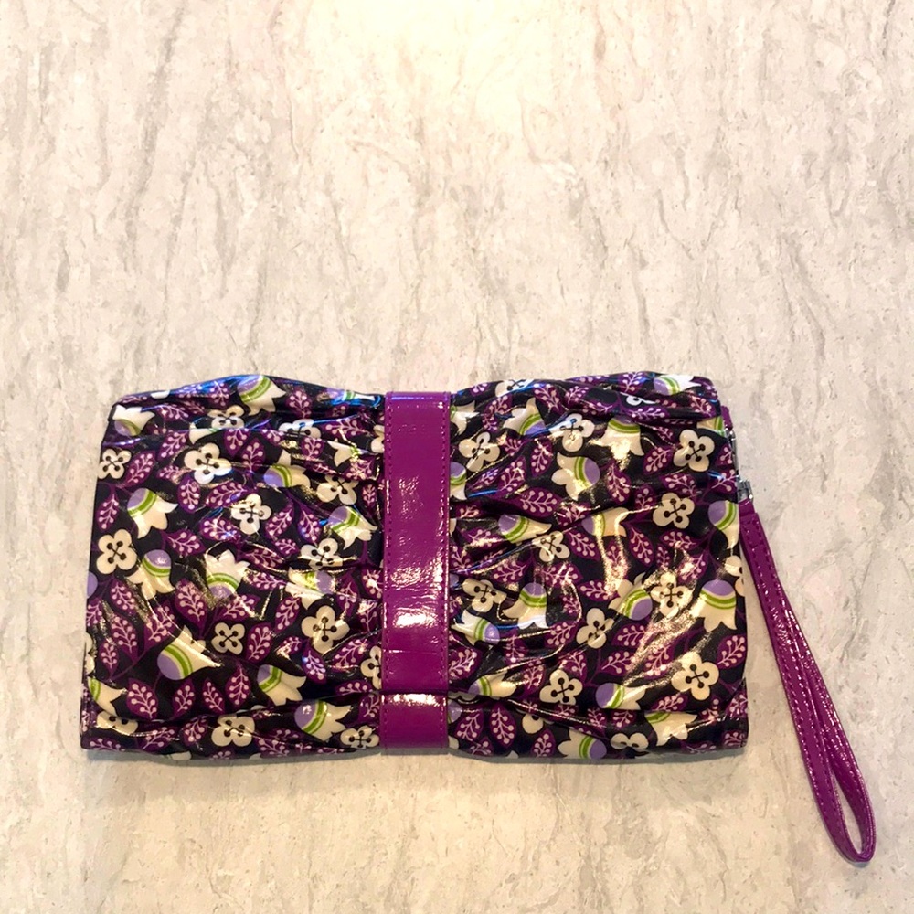 Vera Bradley “Frill” clutch